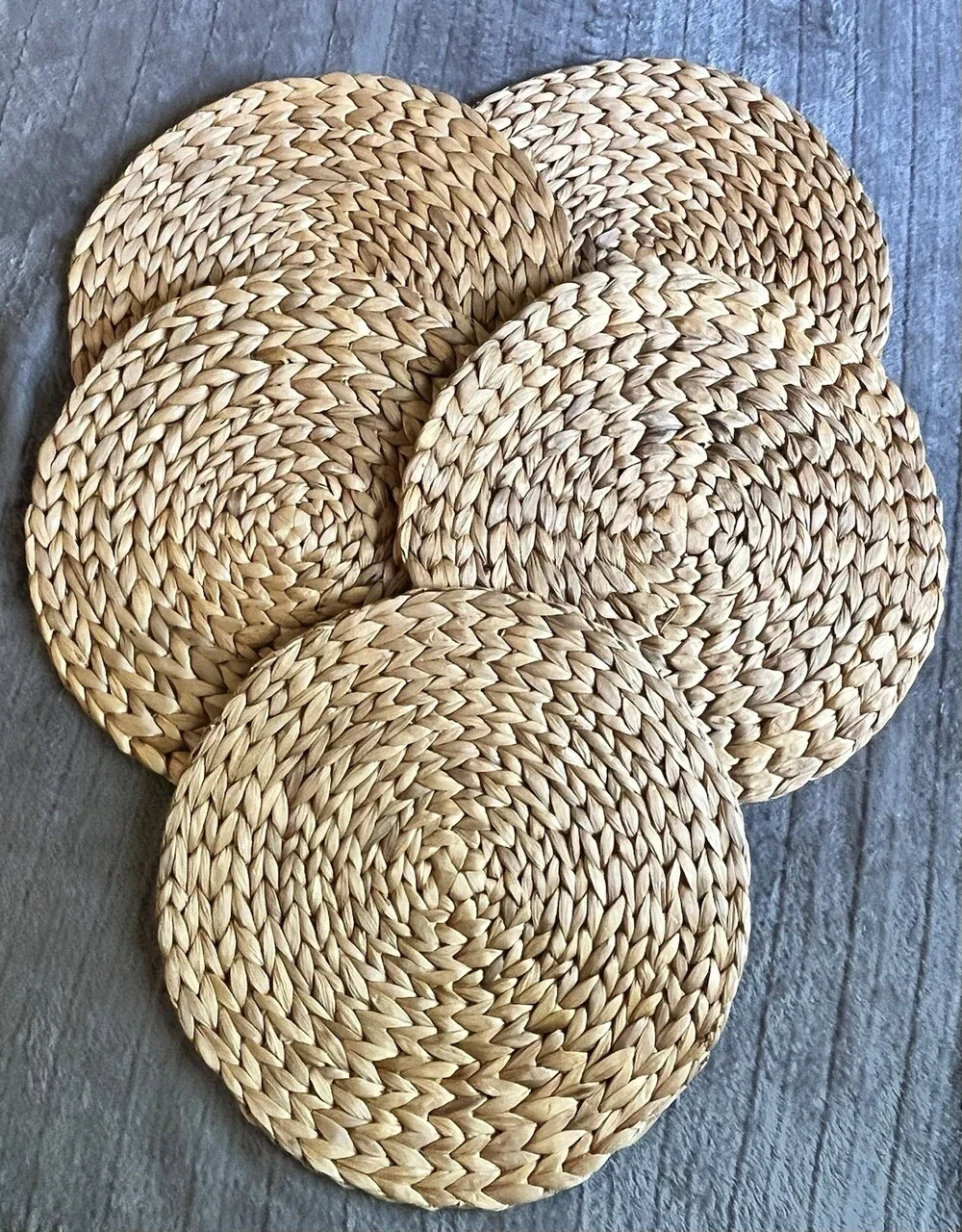 5pcs Round Water Hyacinth Woven Placemats Braided Straw Mats 13.25 Inches